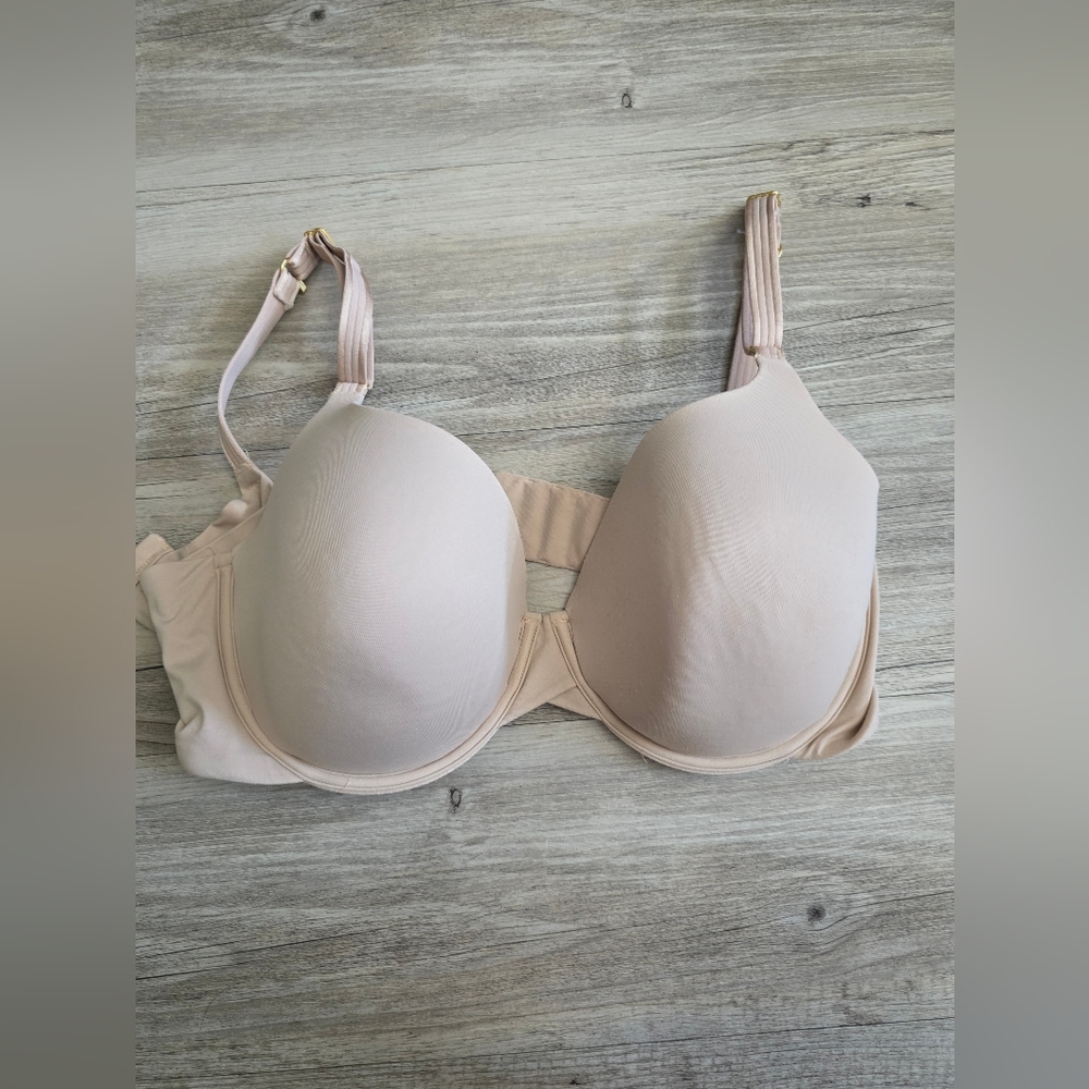 Elegant Cream Underwire Bra